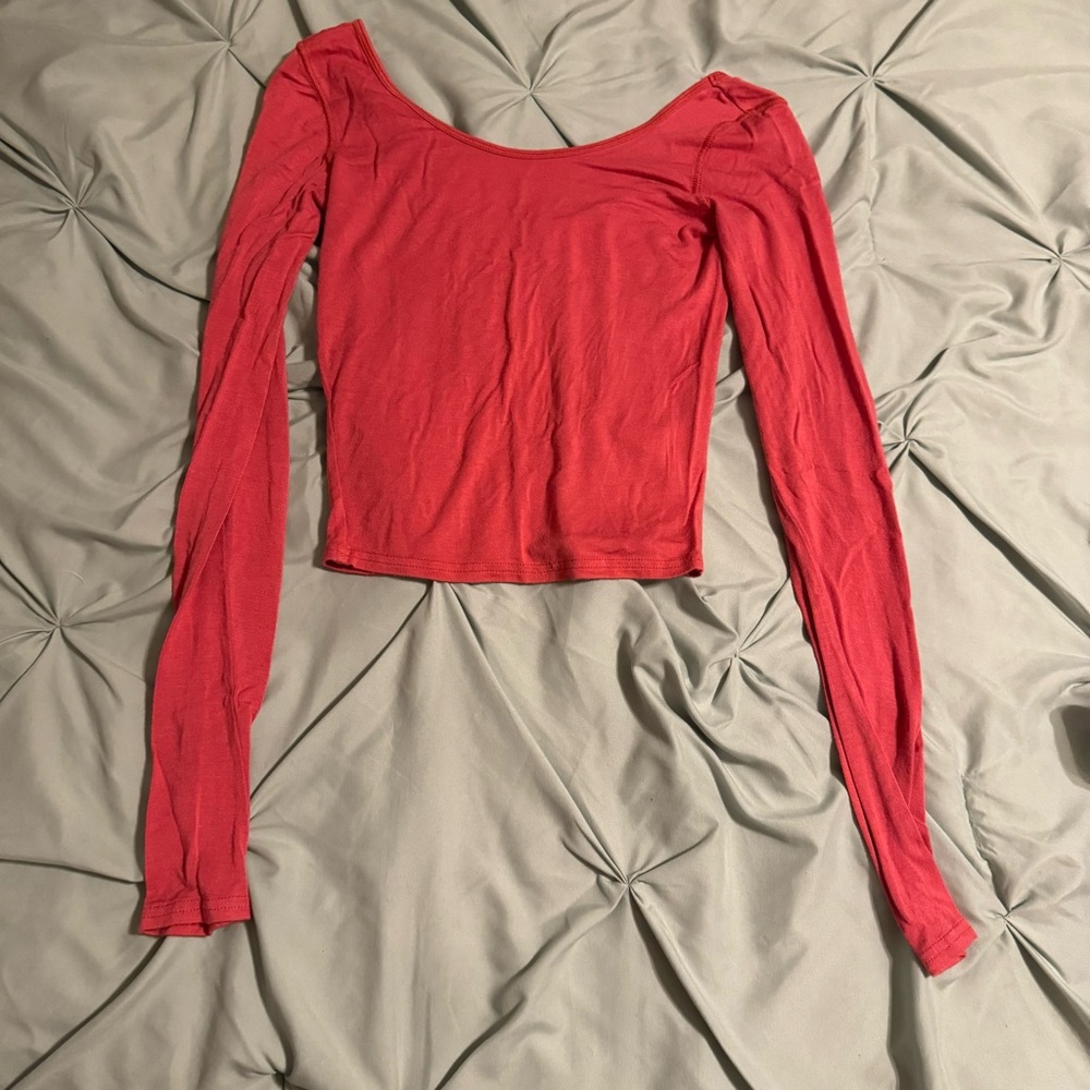 Chic Red Long Sleeve Women's Top